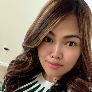 Meet your Posher, Ria